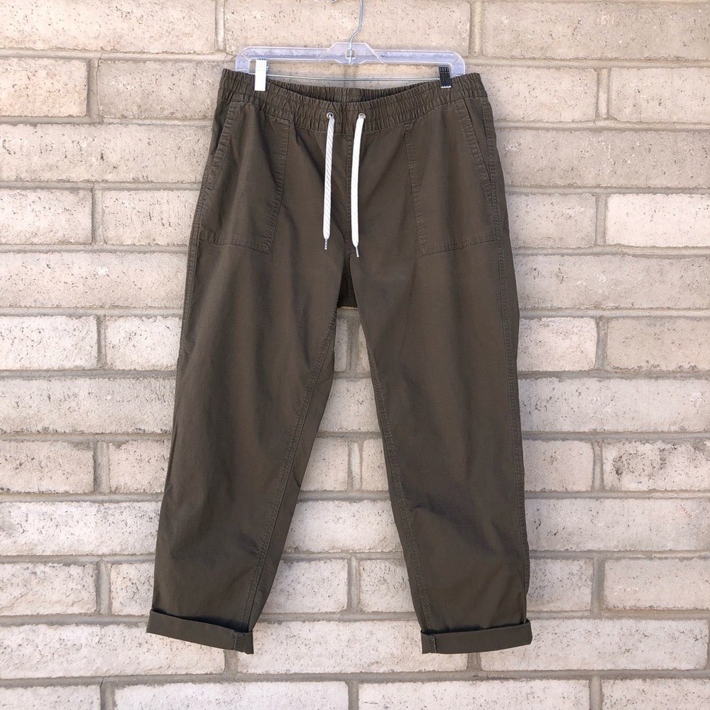 Vuori Olive Drawstring Jogger Pants with Cord